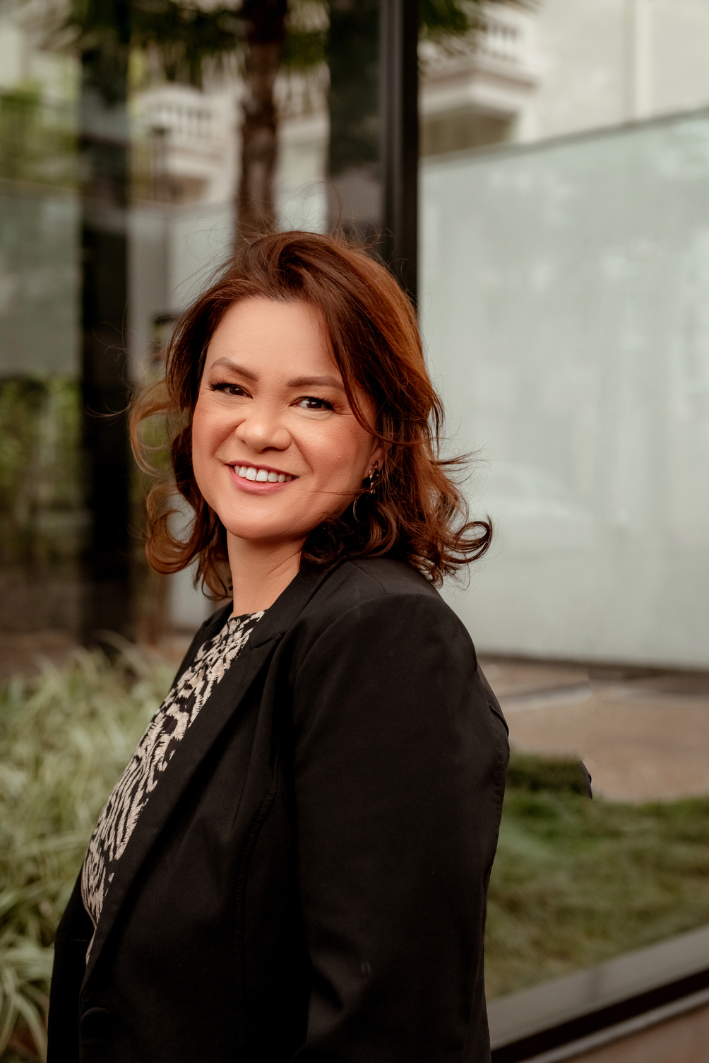 priscila miwa-blazer preto menor
